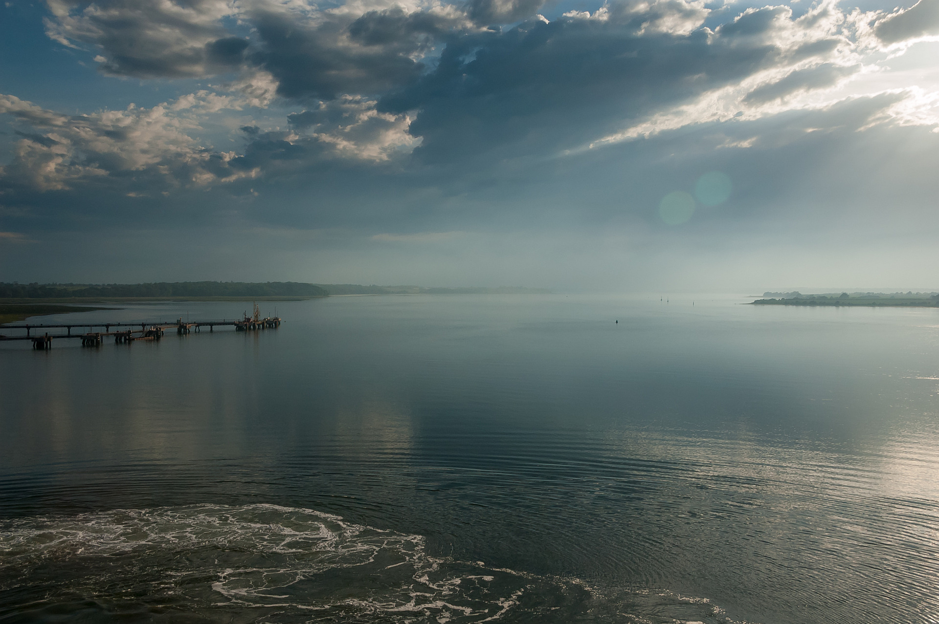 Harwich Harbour bei Gewitterstimmung